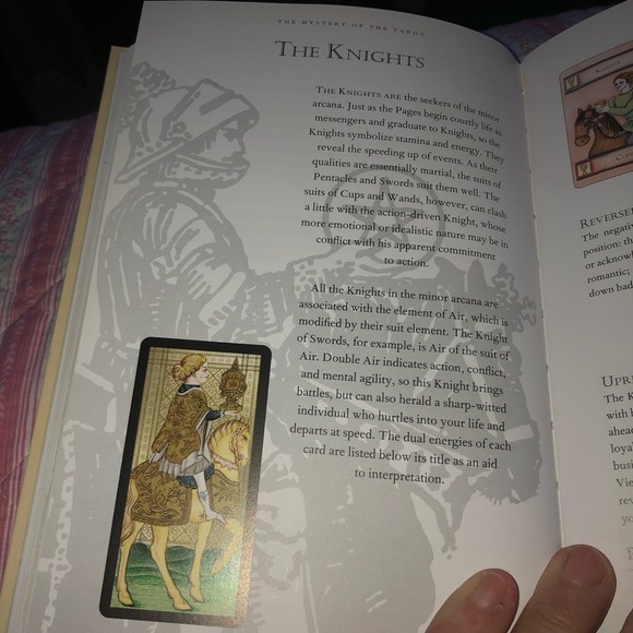 The Mystery of the Tarot Book - Picture 8 of 10